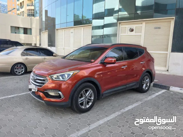 DHS 26000/= 2017 Hyundai Santa Fe - هيونداي سانتافي موديل 2017 مسرفس بالكامل 4 سلندر