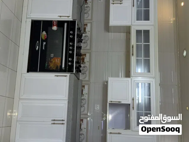 شرا غرف نوم ومكيفات ومطابخ واثاث مستعمل بجميع أنواعه  مكيفات شغاله وخربانه والسكراب والخرده وجميع لا