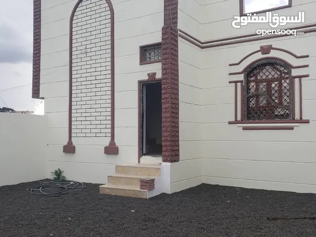 44 m2 4 Bedrooms Townhouse for Sale in Sana'a Sanhan