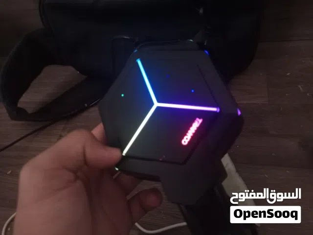 سماعات قيمنق العاب و برامج و كل شي و شنطة صغيرة بالرمز يعرف كزيوني   سماعات قيمنق العاب و برامج