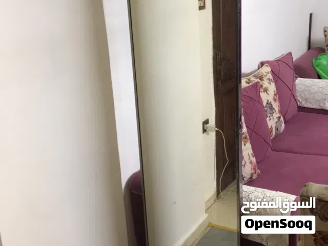 مرآة جانبيه ، مدخل بيت