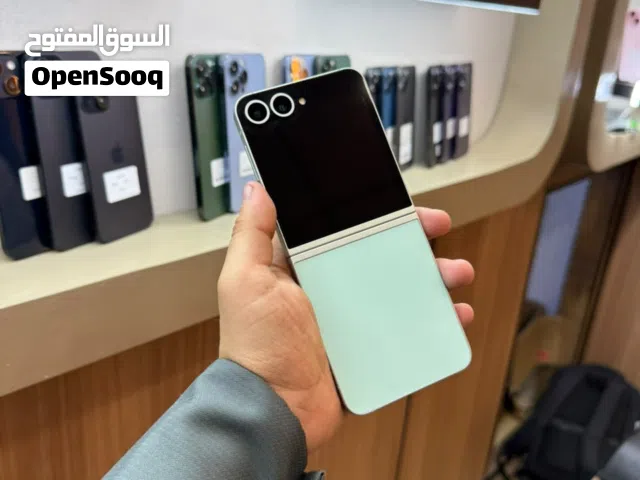 Samsung Galaxy Z Flip6 256 GB in Sana'a