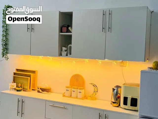 كاونتر خشب mdf قياس مترين وسنك متر و20 مرمر