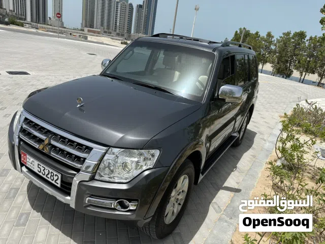 2019 ميتسوبيشي باجيرو GLS Top