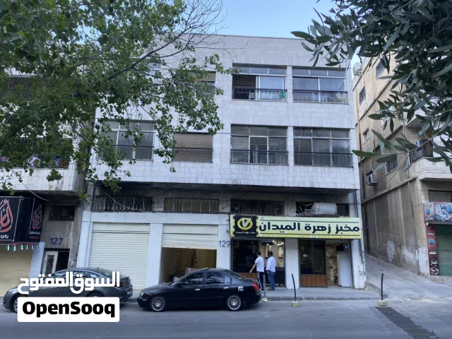 مخزن تجاري للإيجار بجانب مخبز حيوي