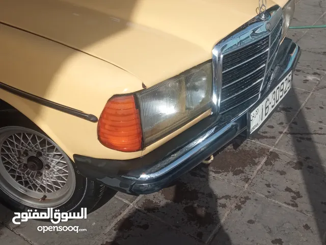 Mercedes Benz E-Class 1983 in Aqaba