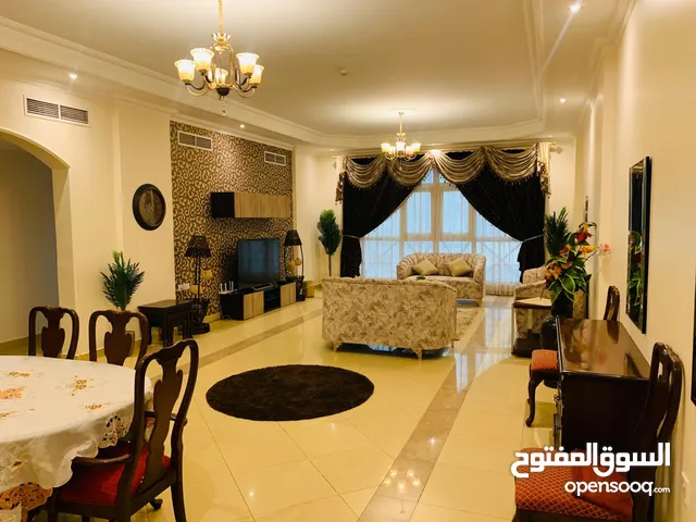 للايجار شقة راقية مفروشة في الجفير