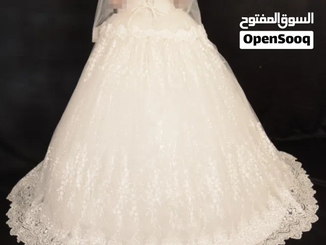 فستان عروس فخم ومميز