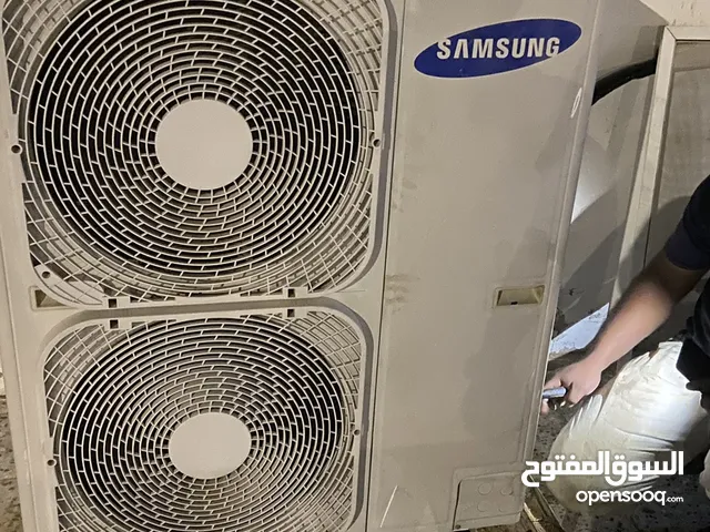 فني تبريد وتكييف إصلاح