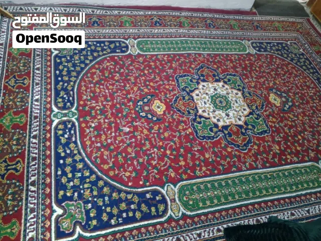 سلام عليكم عندي زولية ومدات زولية طول 3متر 45 عرض زولية 2متر ونص  مدات طول مترين ونص  العرض  1متر