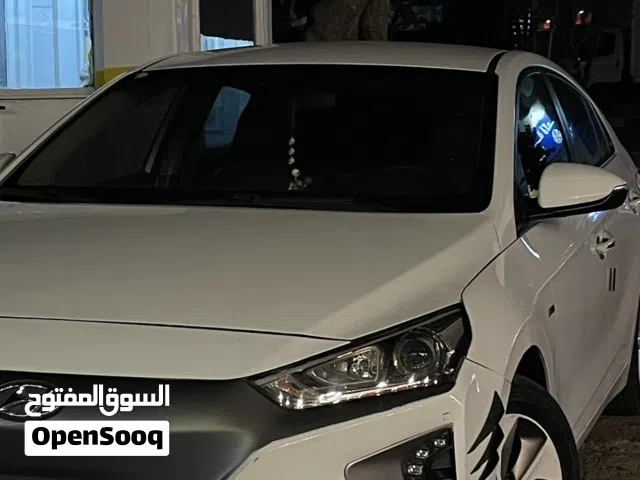 2018, هيونداي, ايونيك, Standard