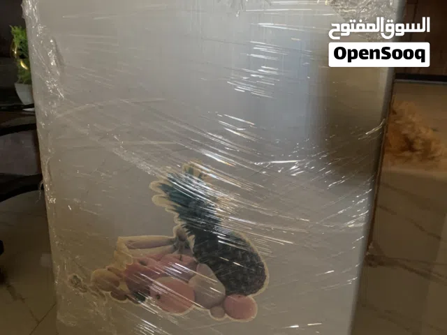 ثلاجة مكتب مستخدم بحالة ممتازة