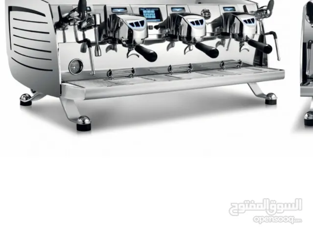 فكتوريا أردوينو بلاك إيجل آلة الاسبريسو بثلاث مجموعات وبتقنية القياس الوزني (VA388)