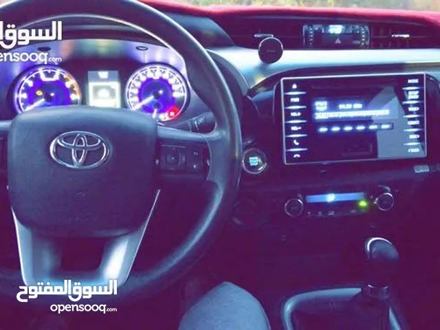 Toyota Hilux GLX in Ajloun