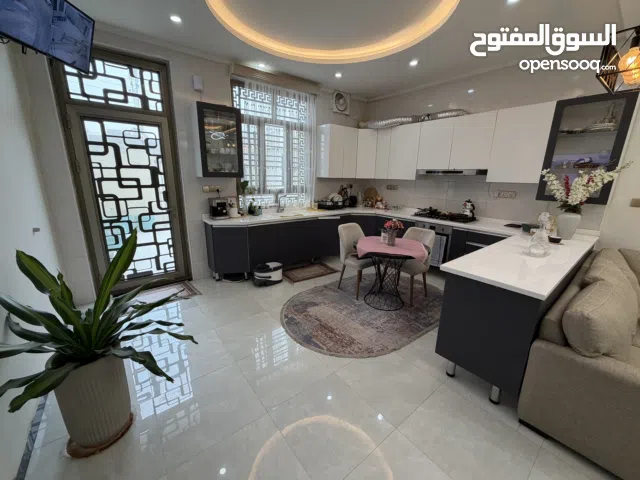 بيت موثث بالكامل درجة اولى للبيع