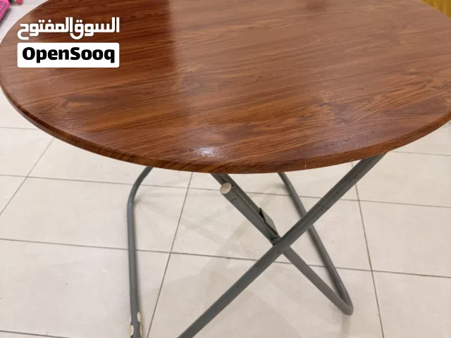 Medium-Sized Foldable Round Table – Good Condition
