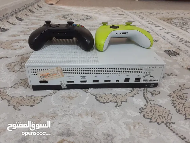 XBOX one s 700eg