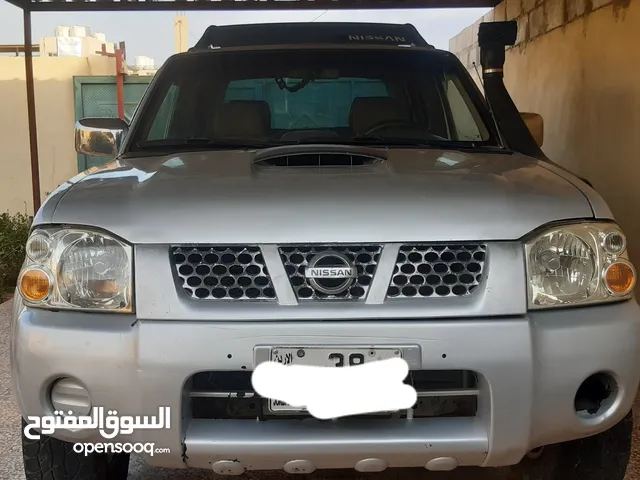 Used Nissan Frontier in Zarqa
