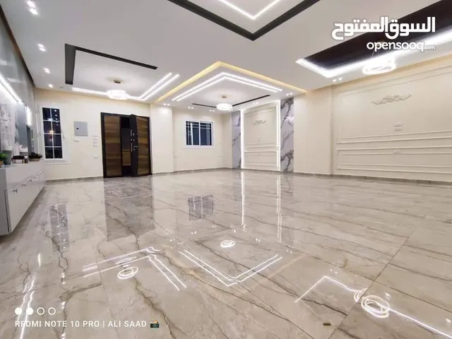 300 m2 4 Bedrooms Villa for Sale in Giza Hadayek al-Ahram