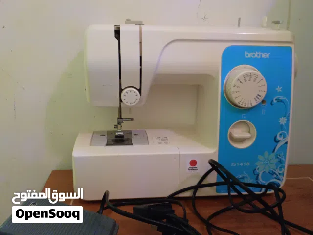 ماكينه خياطه نوعيه brother معاها دعاسه وسيدي لطريقه الاستخدام