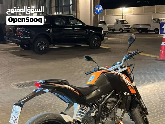 كي تي ام دوكاتي 200 cc بحاله ممتازه