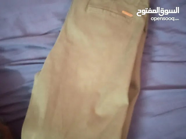 * شروة ألبسة جديدة مميزة بسعر مغري جدا _براندات/جينزات عدد 5 جديدة . اقرا الوصف
