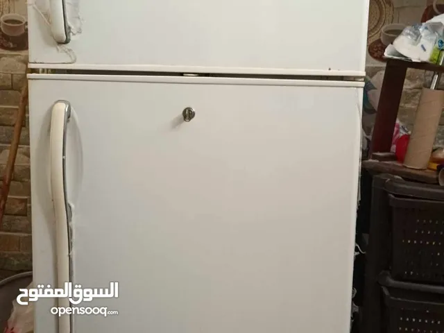 ثلاجة جنرال ديلوكس عائلية