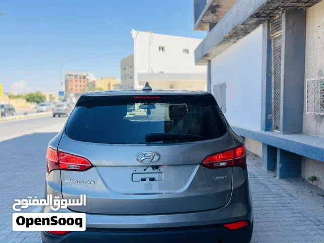 2014 هيونداي سنتافي Standard