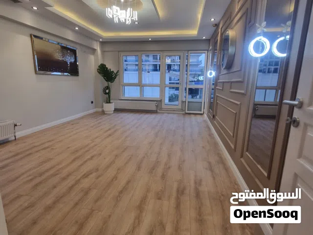 150 m2 3 Bedrooms Apartments for Sale in Istanbul Beylikdüzü