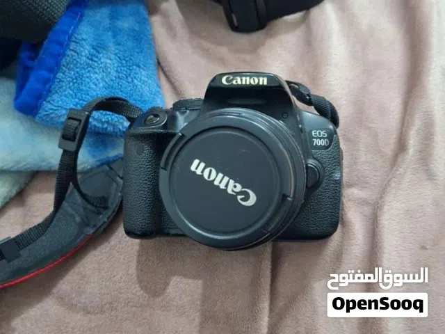 كاميرا كانون 700D