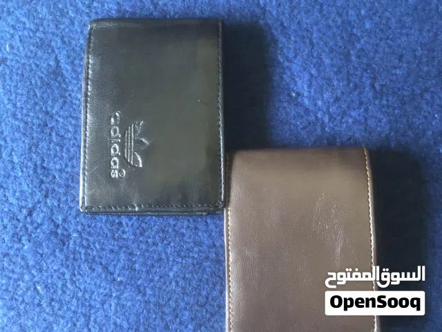 محفظة جلد طبيعي جديد عدد 2 للبيع