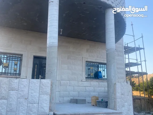 165 m2 3 Bedrooms Townhouse for Sale in Tulkarm Iktaba