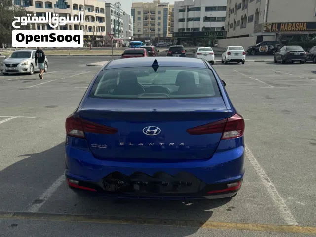 2020 هيونداي النترا GL