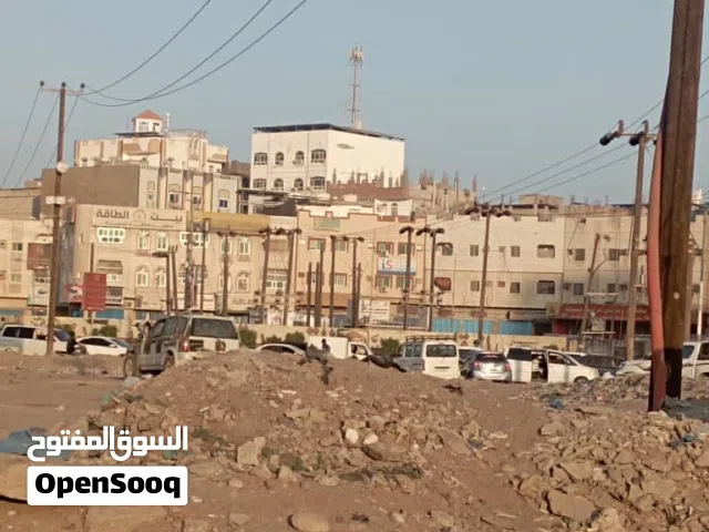 متوفر فلل - اراضي ايجار او بيع في اي مكان في عدن