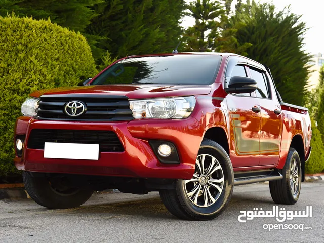 Used Toyota Hilux in Amman