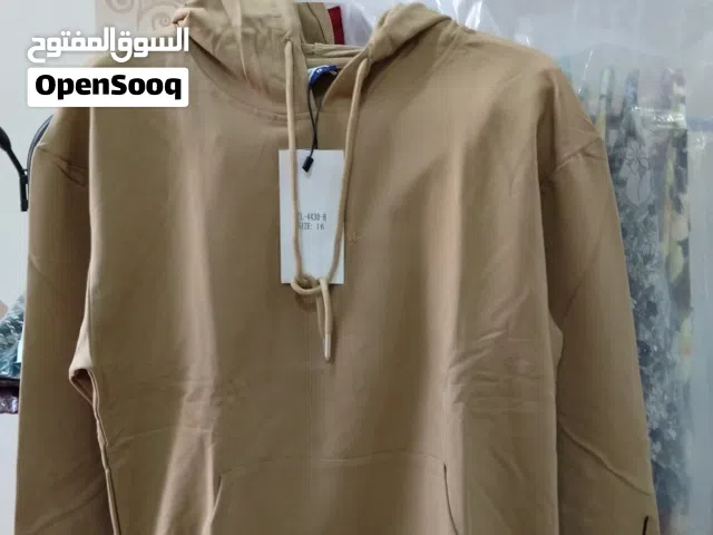 جاكيت للأولاد بمقاسات مختلفة