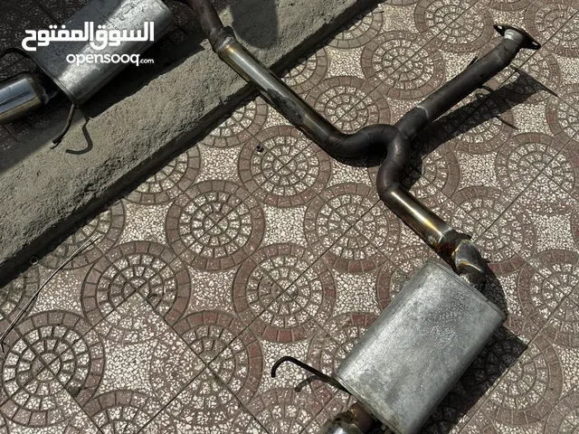 كات باك لكسز is 300/250/350 موديل 2006-13( دبات) exhaust