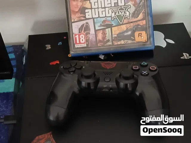 PLAY STATION FOR FOR SALE 1 TERABYTE STORAGE with gta5 and all the wires