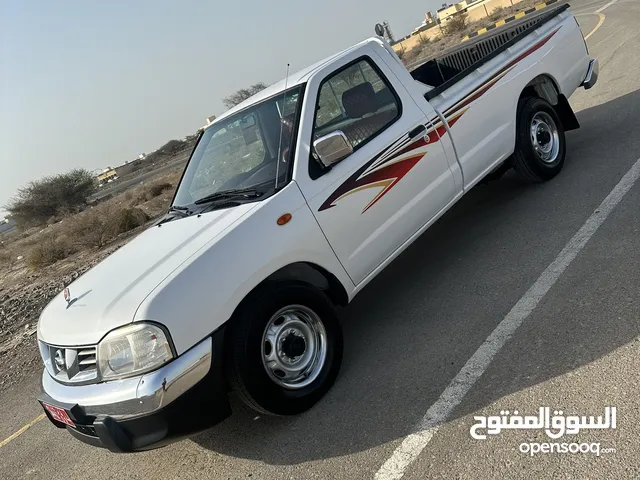 Toyota Hilux 2015 in Al Batinah