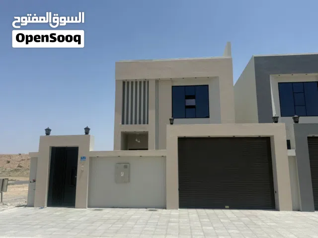 300 m2 4 Bedrooms Villa for Sale in Muscat Amerat