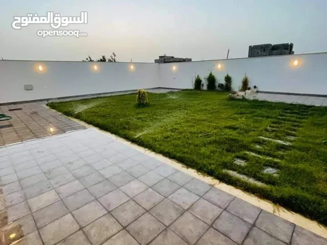 3 Bedrooms Farms for Sale in Tripoli Al-Baesh