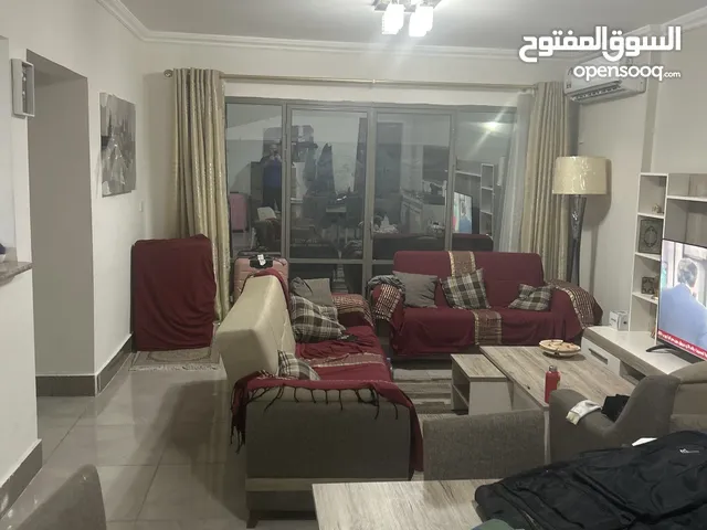 115 m2 3 Bedrooms Apartments for Rent in Al Wakrah Al Wakair