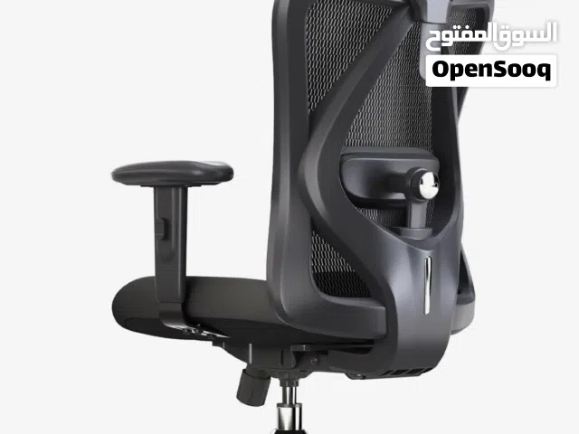 كراسي مكتبيه نظيفه جداً عدد 7