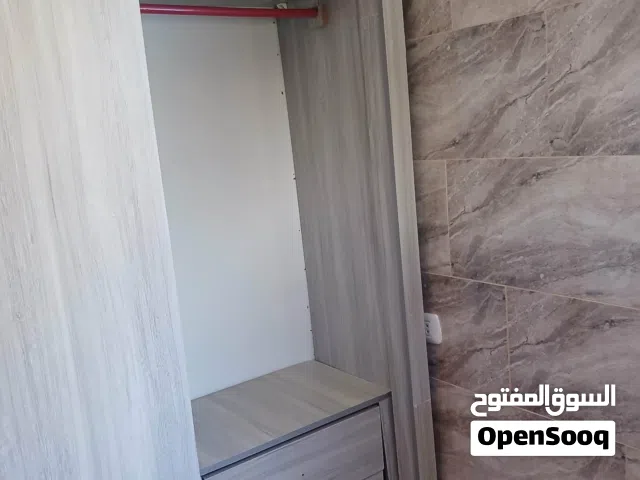 خزانه لبيع