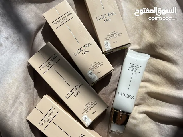 SPF50 tinted sunscreen cream Ľdora care 50ml كريم الوقاية من الشمس الملون SPF50 مل50