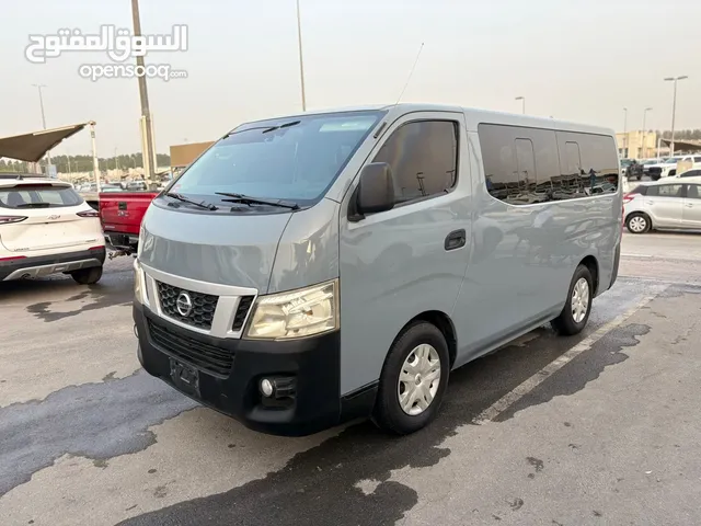 2016 Nissan Urvan passenger van, GCC specs, in showroom condition, with warranty on transmission, en