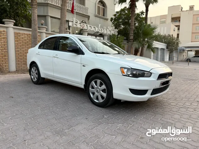 MITSUBISHI LANCER ES 2016 2.0 L SINGLE OWNER ZERO ACCIDENT PRICE 2500 BD JUST CALLME FOR MORE UPDATE
