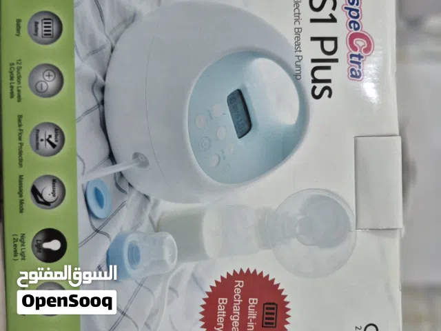 اجهزة طبية جهاز ربو وجهاز شفط الحليب ورباط للركبة وجهاز مساج