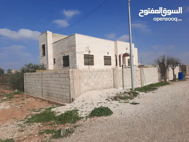 175 m2 3 Bedrooms Townhouse for Sale in Madaba Other