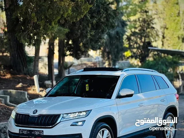 Skoda Kodiak 190 hp 4x4 AWD فحص نخب إمكانية البيع دفعة وشيكات.